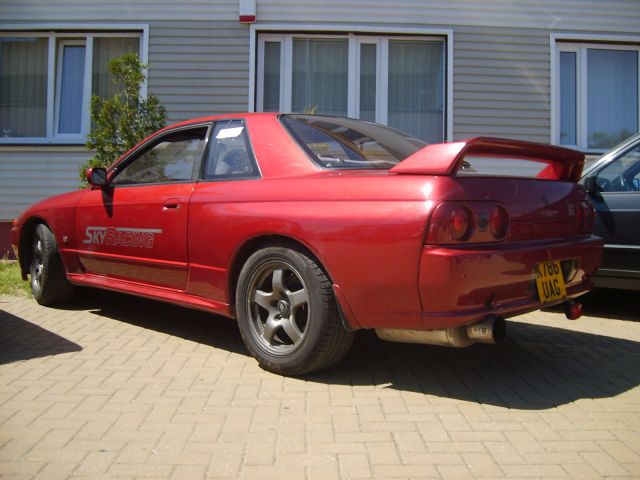 Skyline GT-R 3