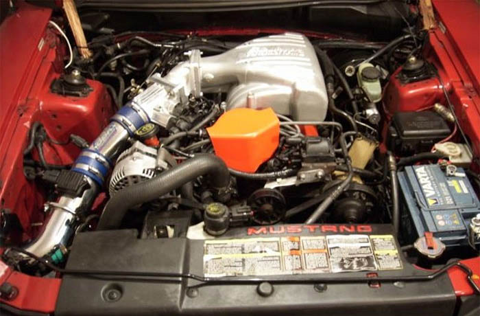 Ford Mustang IV GT 5.0 V8 silnik