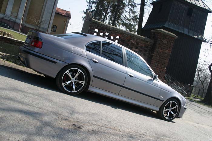 BMW 5 E39 tuning 8